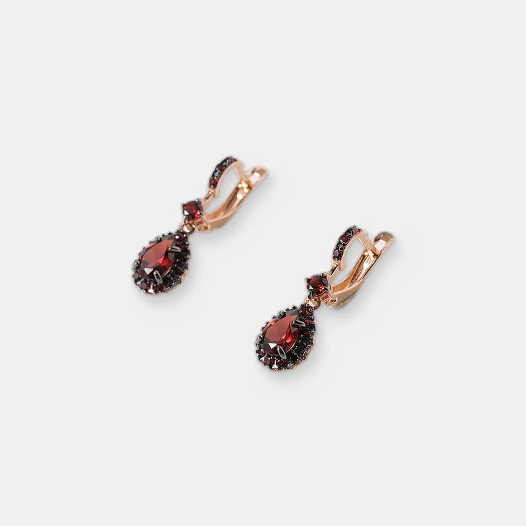 Серебряные серьги с гранатами